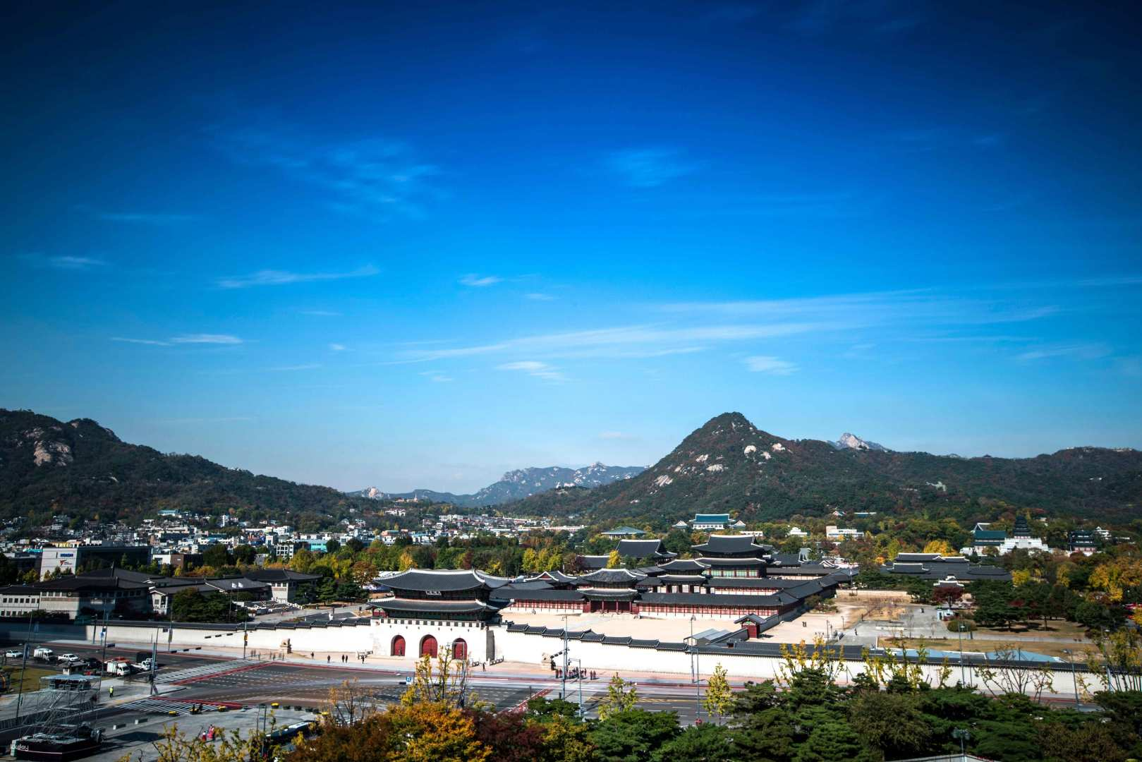 Gyeongbokgung Palace Walking Tour | Seoul - Photo 1 of 6